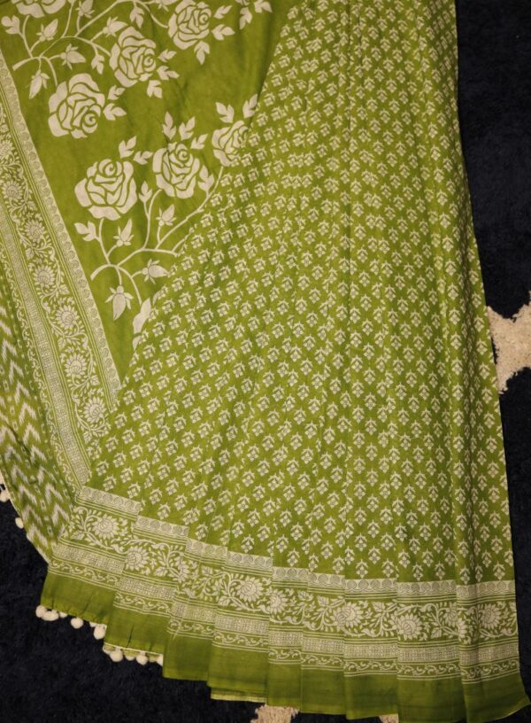 Pure Cotton Printed Saree with Pompom in Green